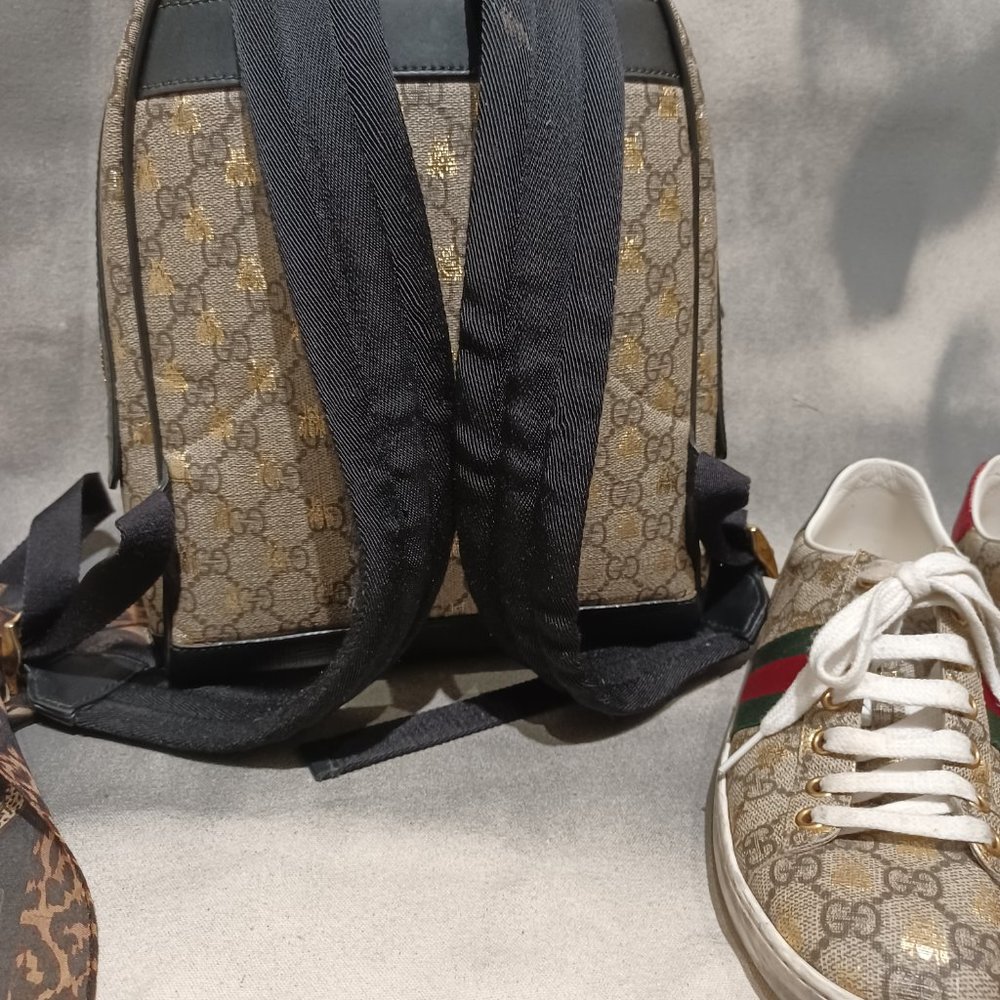 Gucci Bee Backpack - Picture 5 of 6